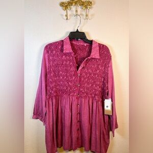 Tru Luxe Jeans Rose-Pink Smocked Button-Down Collared Blouse. Size L